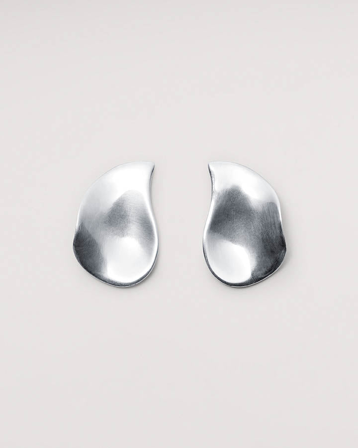 THE PEAR EARSTICKER