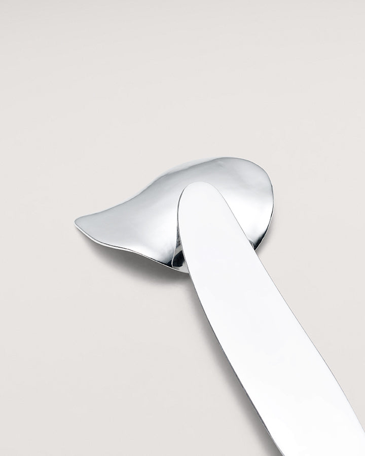 THE PEAR KNIFE REST
