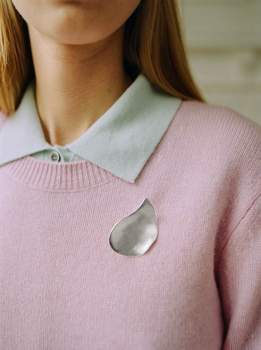 THE PEAR BROOCH S
