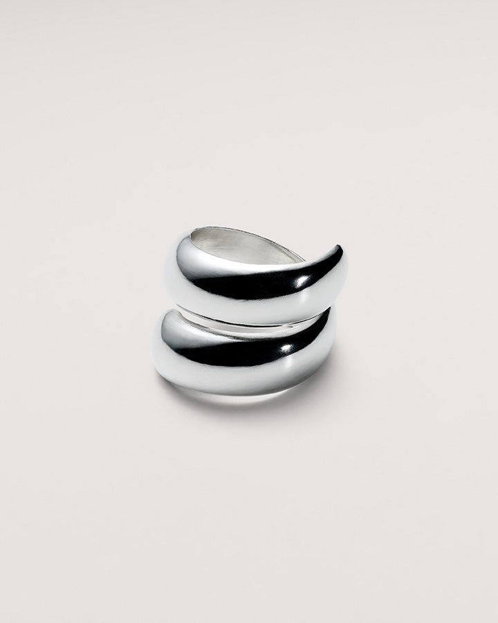 THE VALE RING