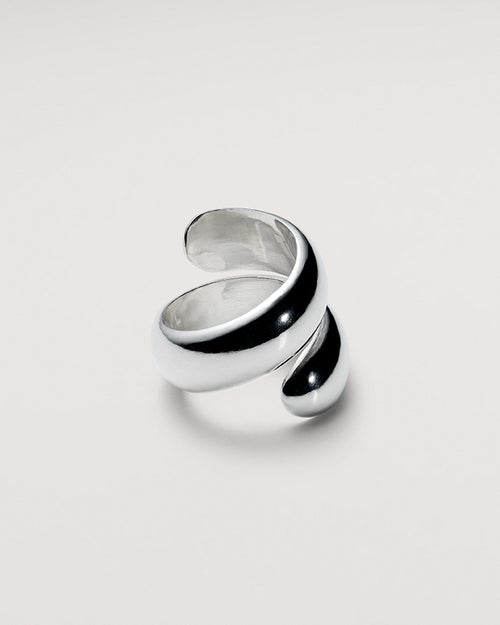 THE VALE RING
